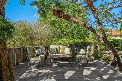 1121 Via Coronel, Palos Verdes Estates, CA 90274 - Photo 31