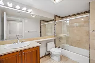1828 Glendon Ave, Los Angeles, CA 90025 - Photo 23