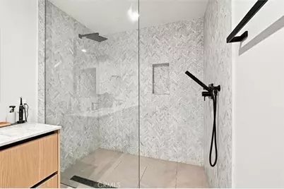 5626 W Murray, Los Angeles, CA 90016 - Photo 31
