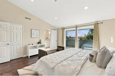 915 Diamond Street #1, Redondo Beach, CA 90277 - Photo 23