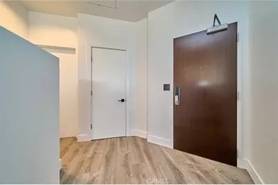 1100 Wilshire #2204, Los Angeles, CA 90017 - Photo 3