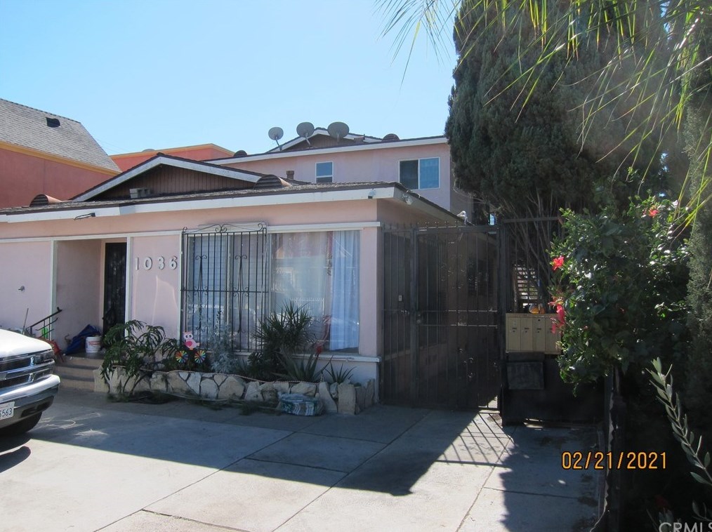 1036 24th St, Los Angeles CA 90011-1505 exterior