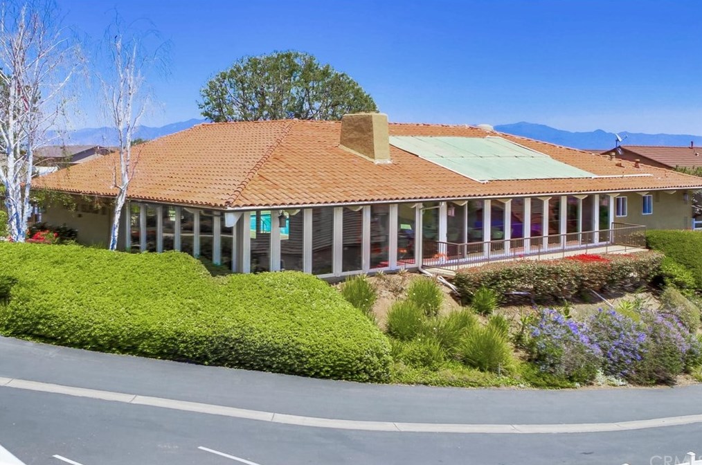 31152 Flying Cloud Dr, Laguna Beach CA  92677-2715 exterior