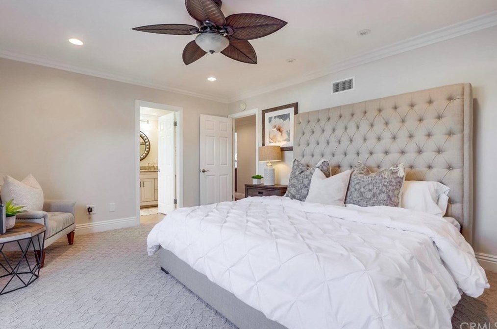 31152 Flying Cloud Dr, Laguna Beach CA  92677-2715 exterior