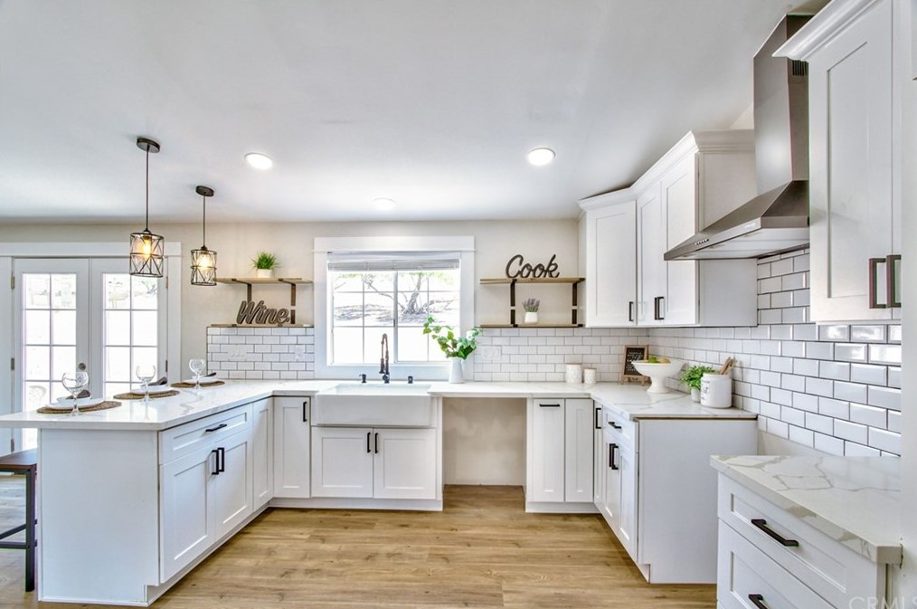 1405 Arden Way, Fallbrook CA  92028-3681 exterior