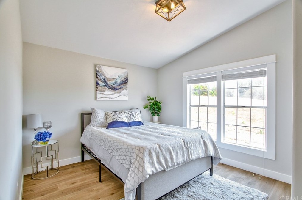 1405 Arden Way, Fallbrook CA  92028-3681 exterior