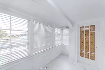 1308 S Van Ness Avenue, Los Angeles, CA 90019 - Photo 13