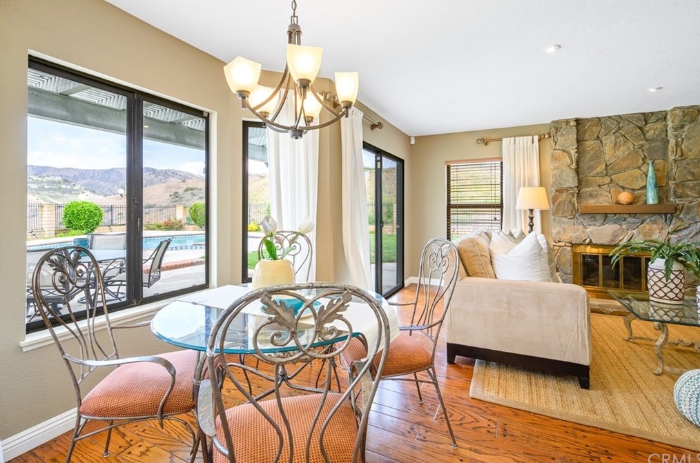 4540 Dorinda Rd, Yorba Linda CA 92887-1800 exterior