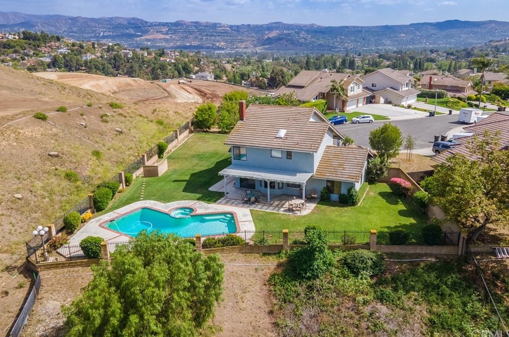 4540 Dorinda Rd, Yorba Linda CA 92887-1800 exterior