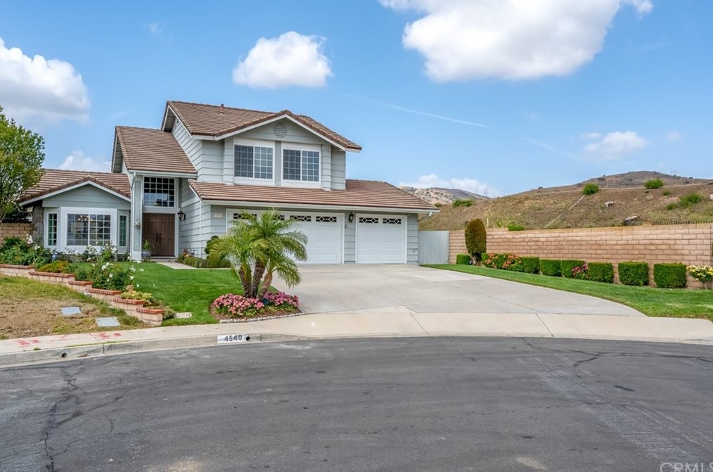 4540 Dorinda Rd, Yorba Linda CA 92887-1800 exterior