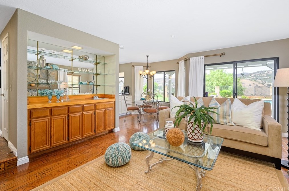 4540 Dorinda Rd, Yorba Linda CA 92887-1800 exterior