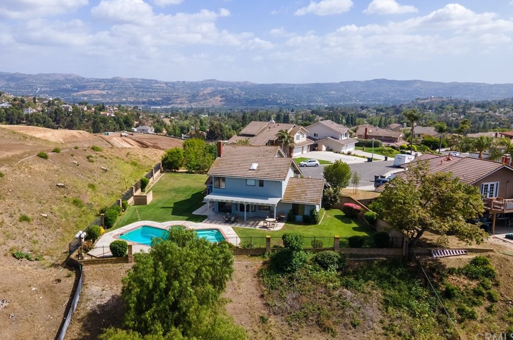 4540 Dorinda Rd, Yorba Linda CA 92887-1800 exterior