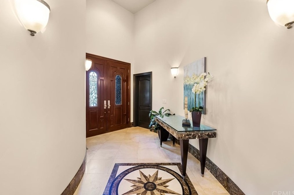 1219 Maple Ave, El Segundo CA  90245-3259 exterior