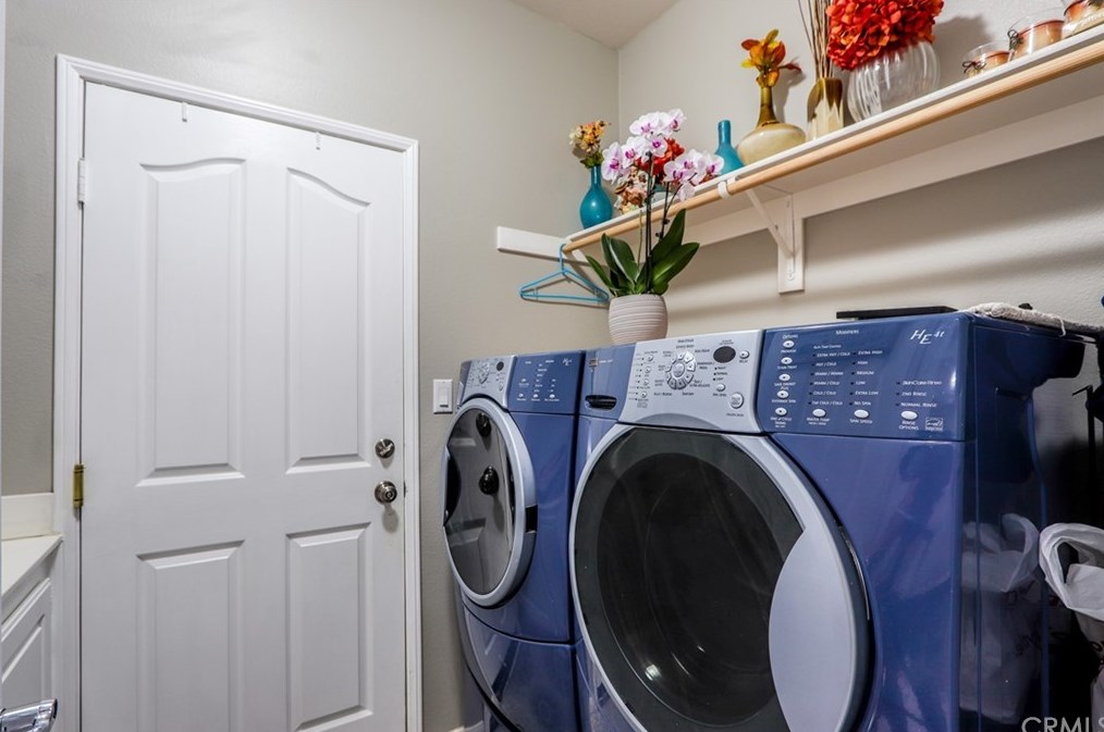 14685 Shady Valley Way, Moreno Valley CA  92555-5736 exterior