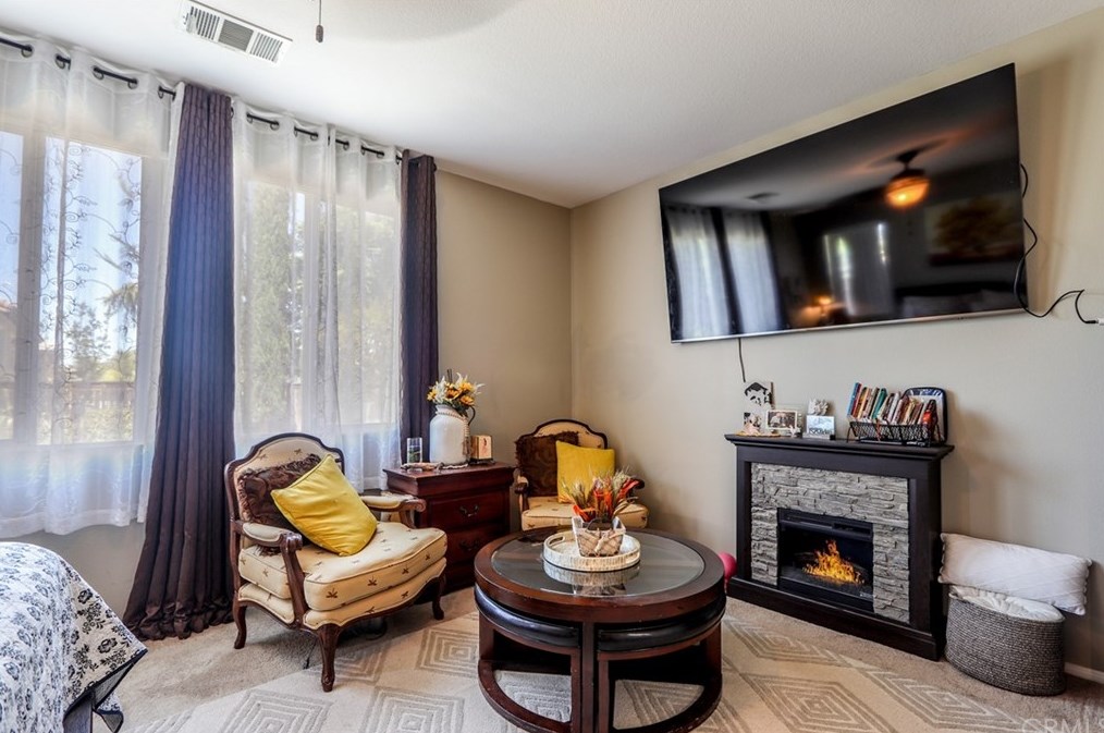 14685 Shady Valley Way, Moreno Valley CA  92555-5736 exterior