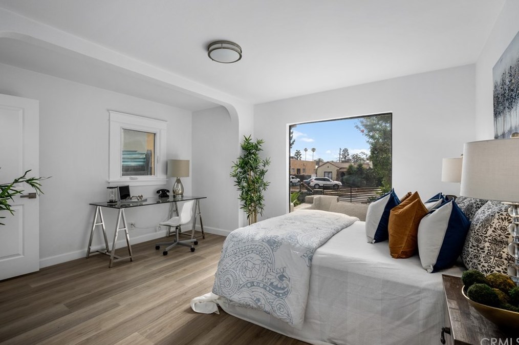 5415 Chesley Ave, Los Angeles CA  90043-2422 exterior