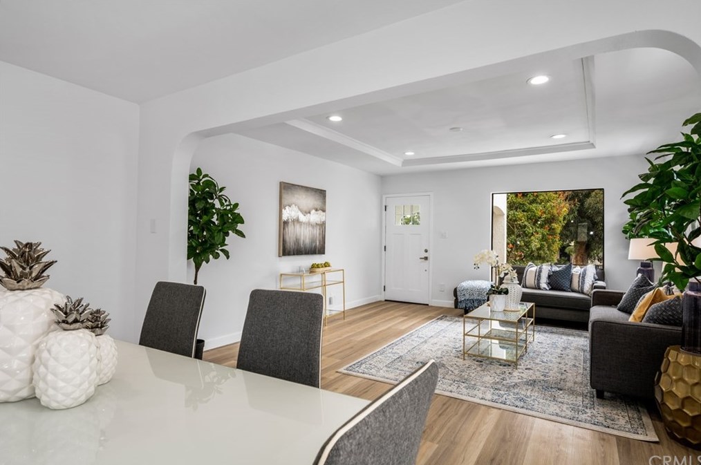 5415 Chesley Ave, Los Angeles CA  90043-2422 exterior