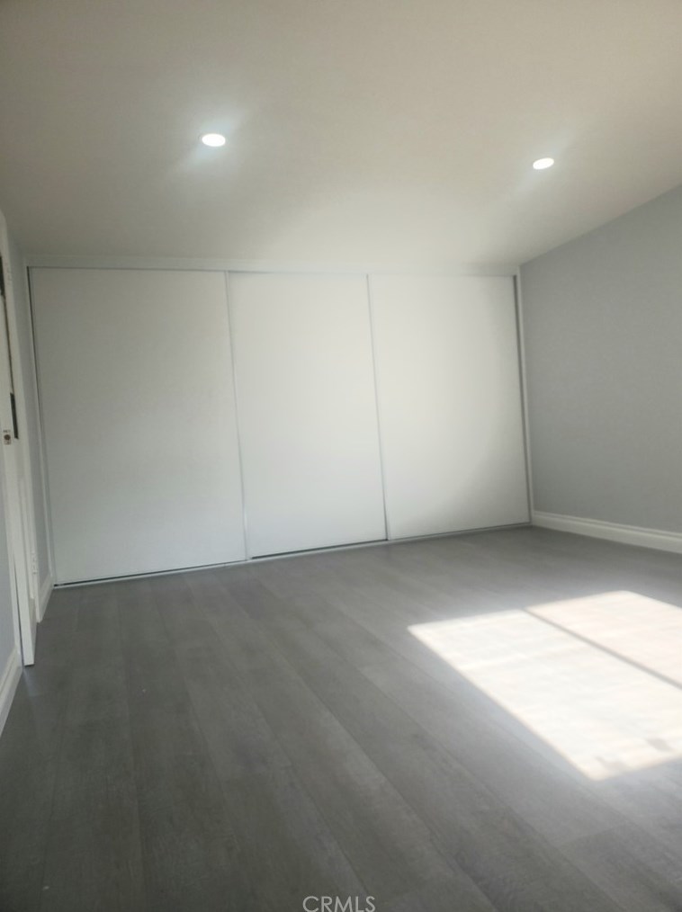 6547 Mission Ave, Twntynine Plm CA  92277-2949 exterior