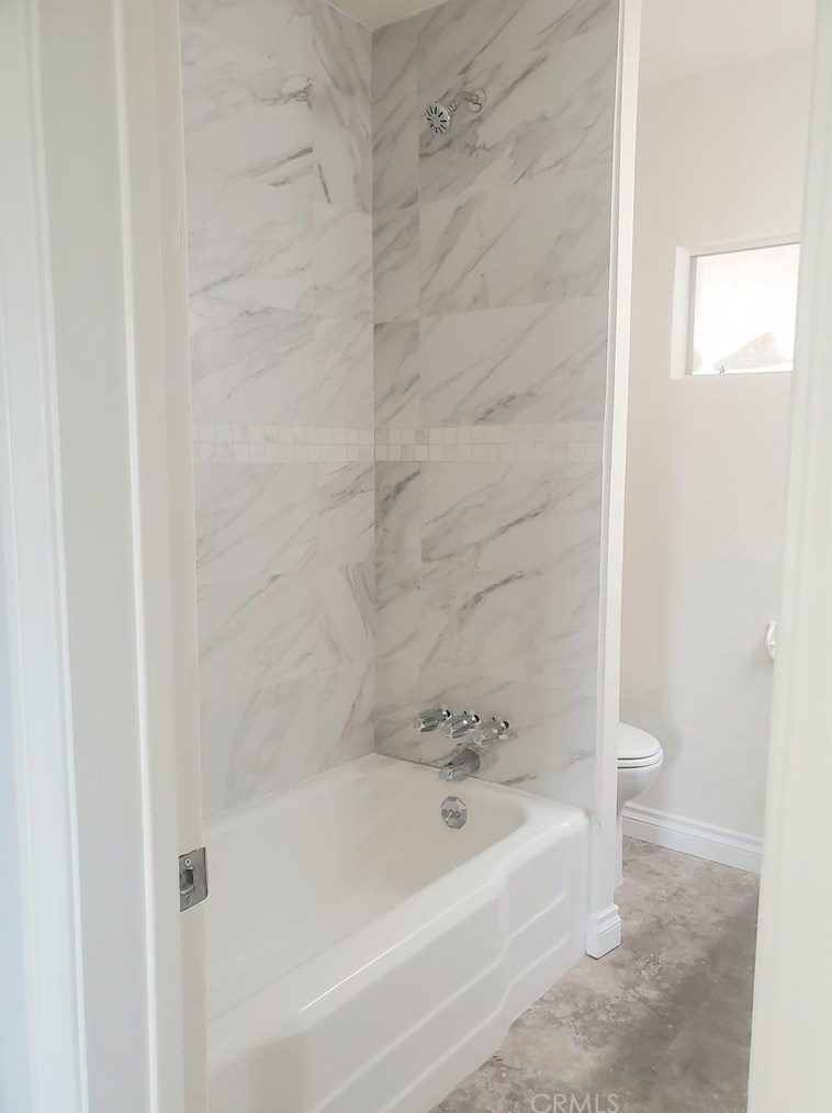 6547 Mission Ave, Twntynine Plm CA  92277-2949 exterior