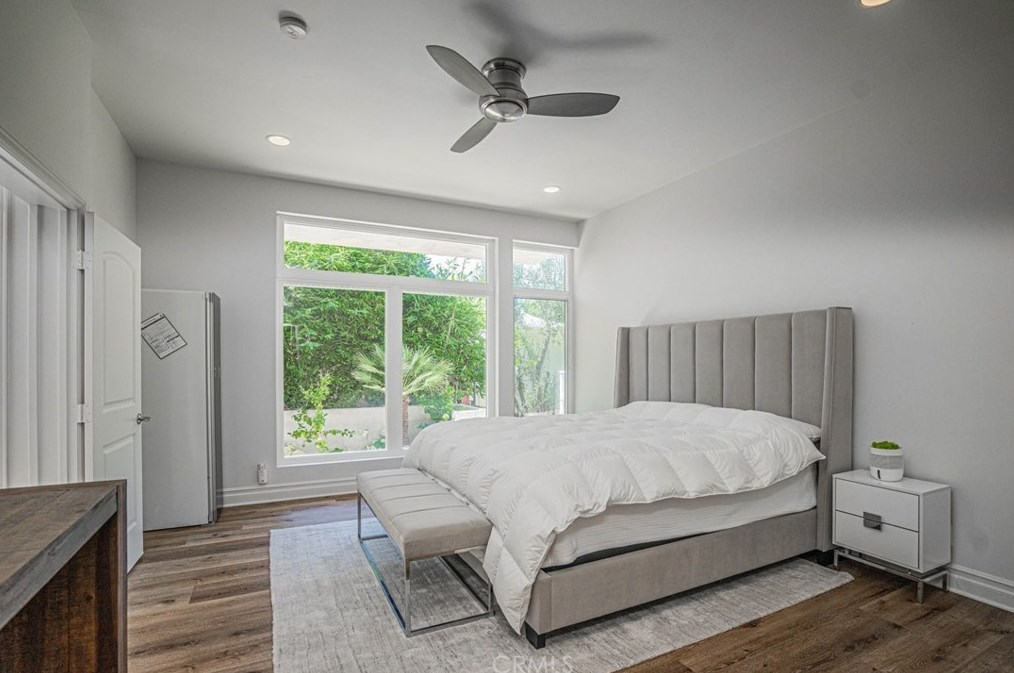 1065 Tia Juana St, Laguna Beach CA  92651-3833 exterior