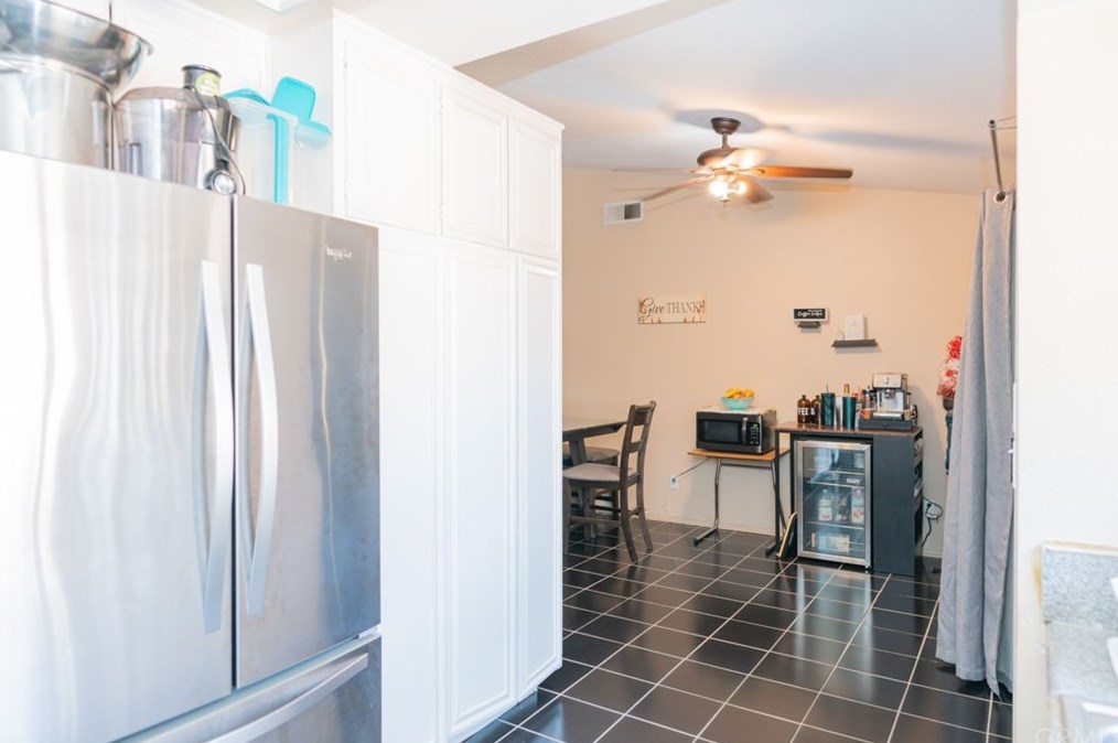 25566 Ericson Dr, Moreno Valley CA 92553-5036 exterior