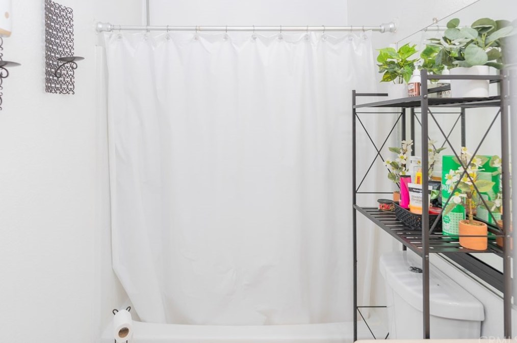 25566 Ericson Dr, Moreno Valley CA 92553-5036 exterior