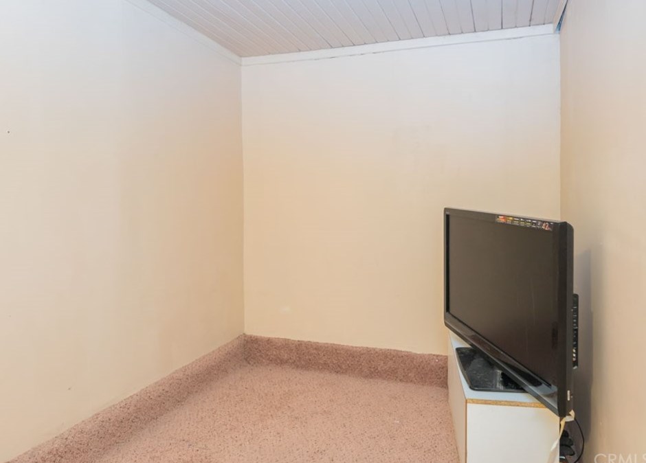 25566 Ericson Dr, Moreno Valley CA 92553-5036 exterior