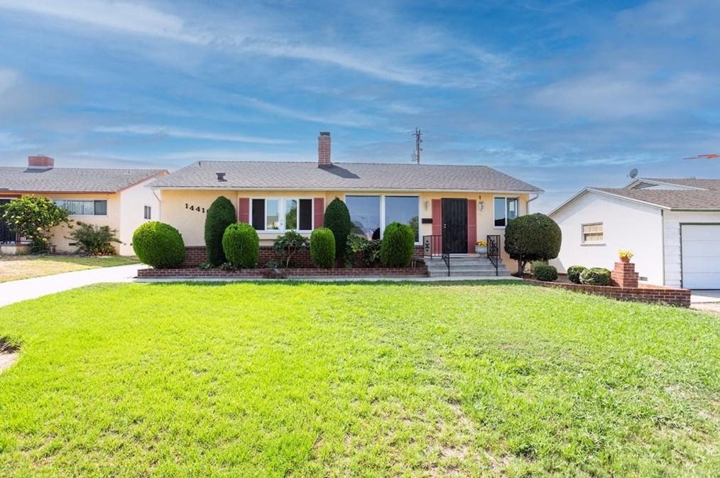 14410 Calpella St, La Mirada CA  90638-3611 exterior