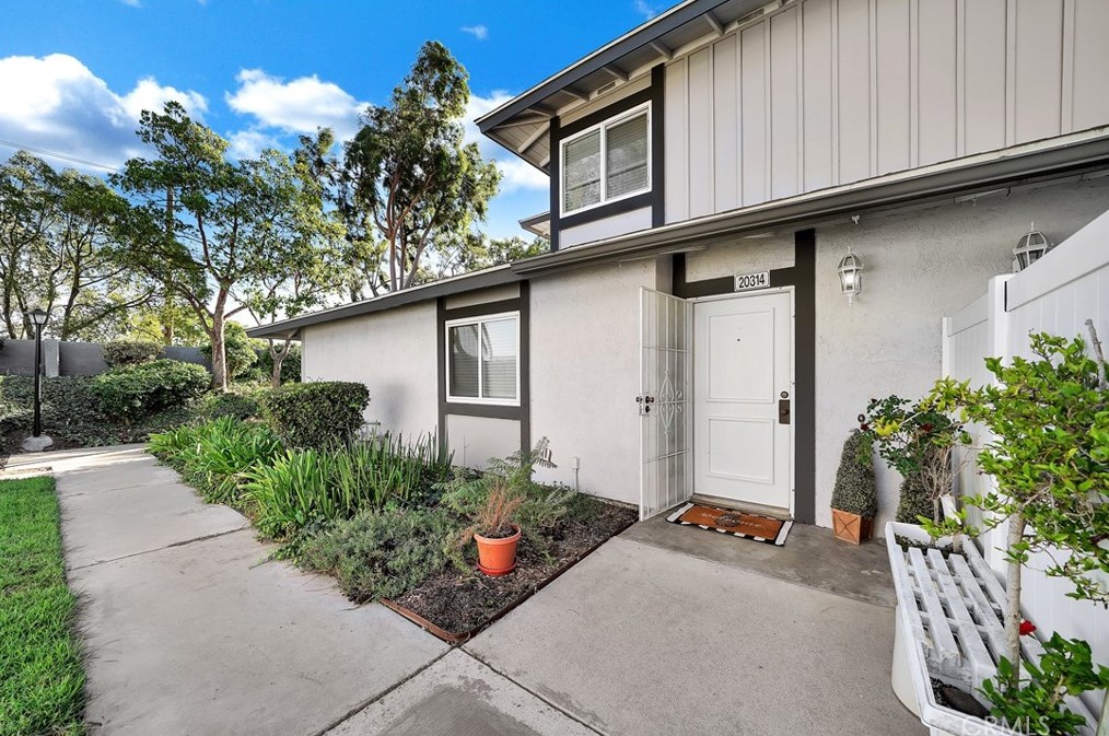 20314 Flower Gate Ln, Yorba Linda CA  92886-6656 exterior