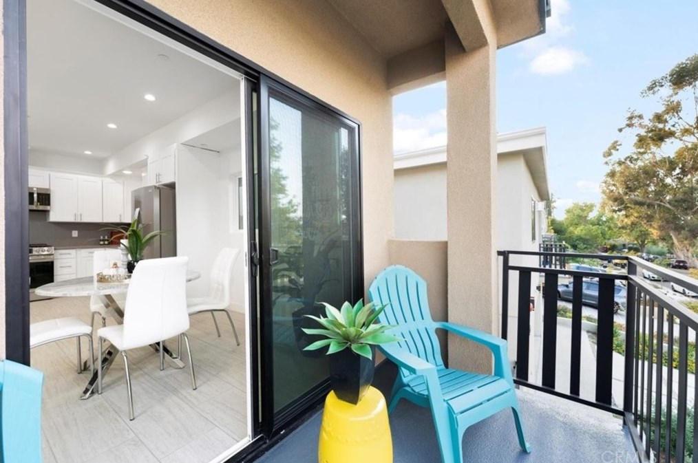 4842 Buchanan St, Los Angeles CA  90042-2219 exterior