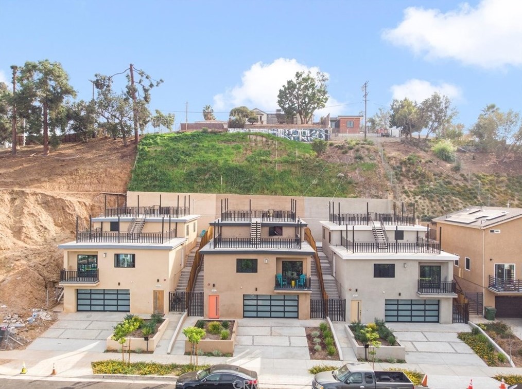 4842 Buchanan St, Los Angeles CA  90042-2219 exterior