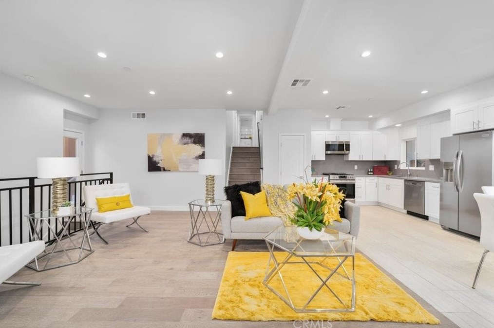 4842 Buchanan St, Los Angeles CA  90042-2219 exterior