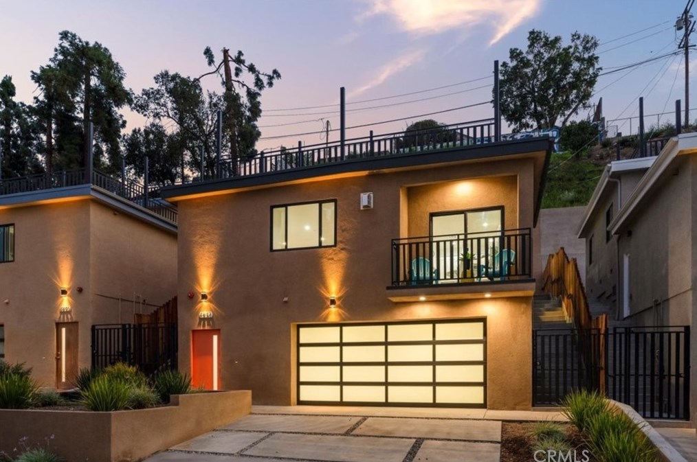 4842 Buchanan St, Los Angeles CA  90042-2219 exterior