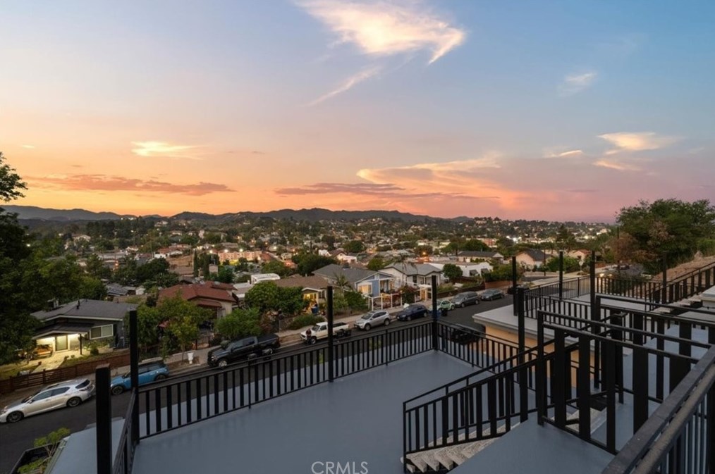 4842 Buchanan St, Los Angeles CA  90042-2219 exterior