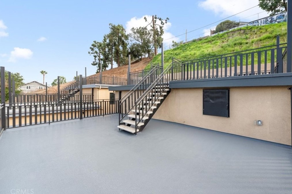 4842 Buchanan St, Los Angeles CA  90042-2219 exterior