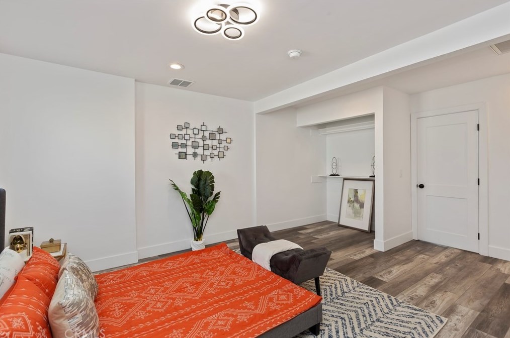 6544 Pine Ave, Twntynine Plm CA  92277-3246 exterior