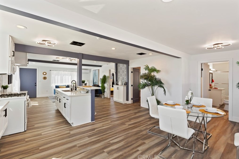 6544 Pine Ave, Twntynine Plm CA  92277-3246 exterior