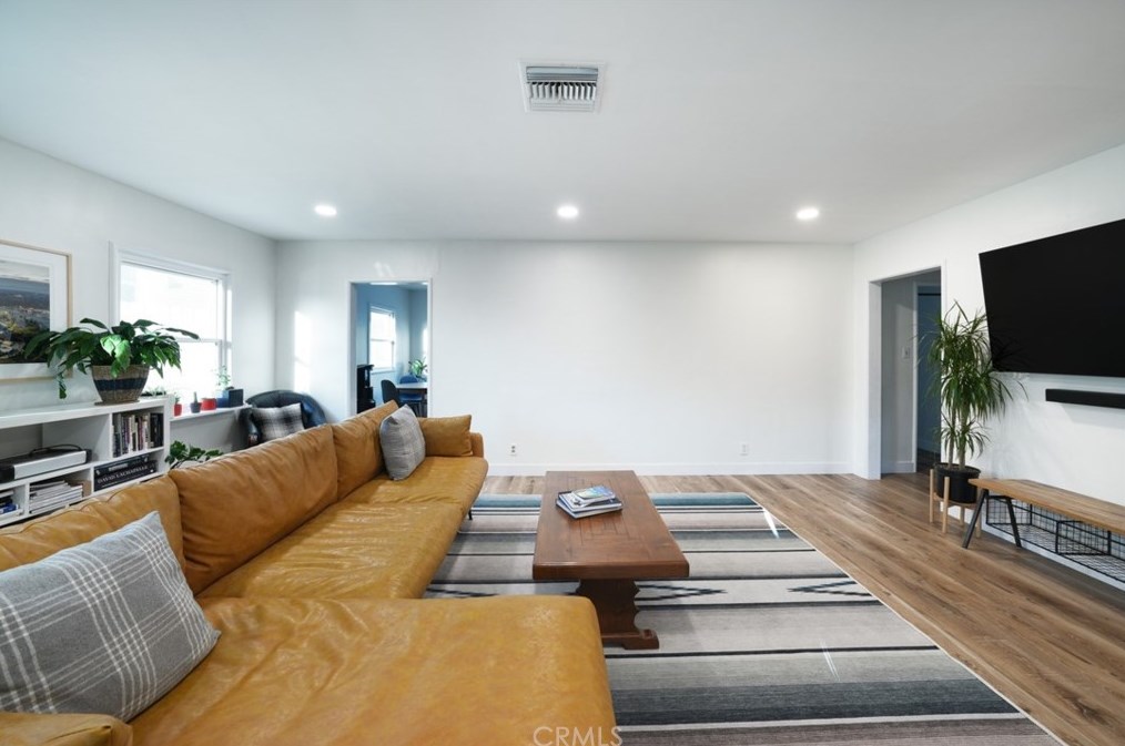 2004 Ronda Dr, Los Angeles CA  90032-3735 exterior