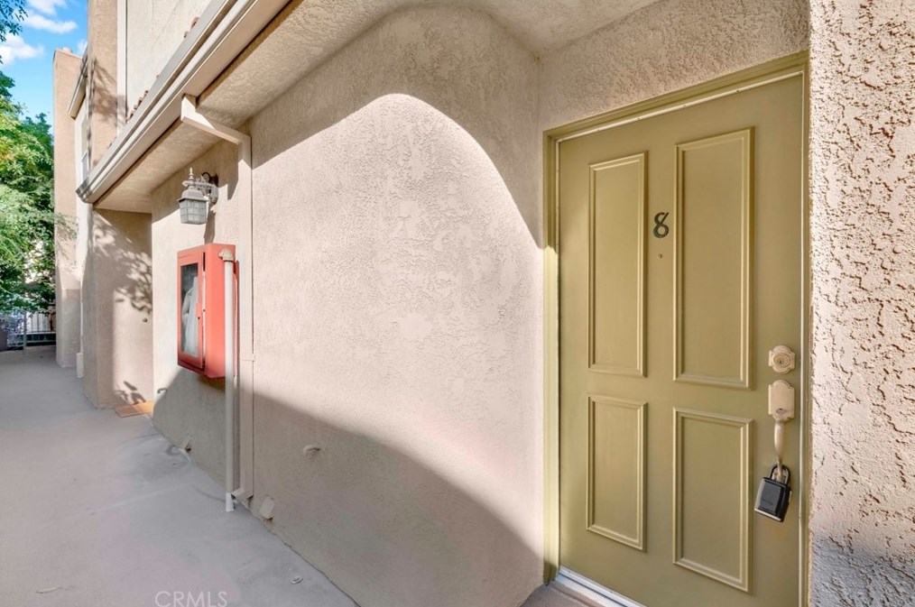 65 Michigan Ave, Pasadena CA  91106-5100 exterior