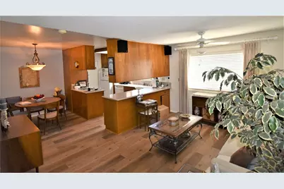 4624 Ironwood Avenue, Seal Beach, CA 90740 - Photo 17