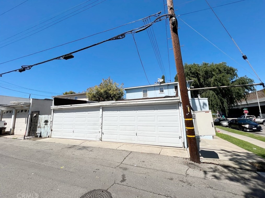 11262 Venice Blvd, Los Angeles CA  90230-4631 exterior