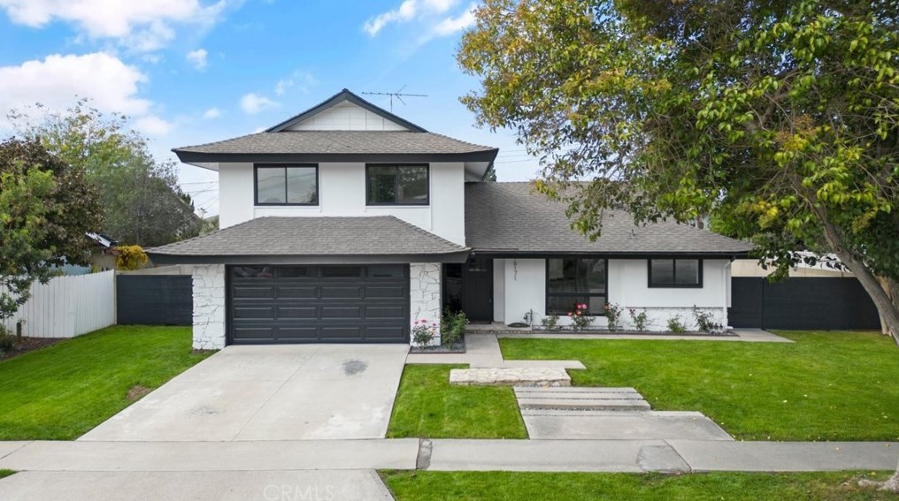 16171 Brimhall Ln, Huntington Beach CA  92647-3345 exterior