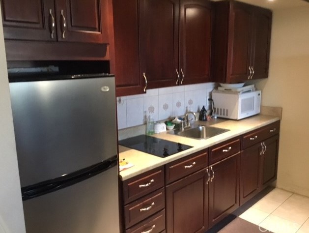 24055 Paseo Del Lago, Laguna Beach CA  92637-2678 exterior