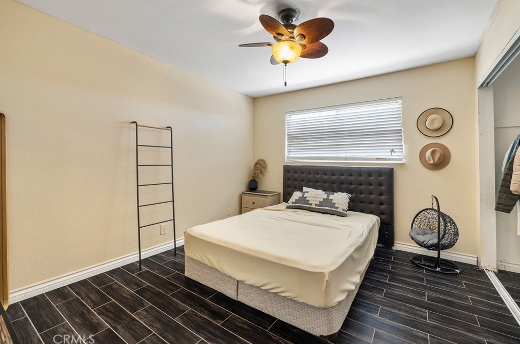 8605 Encina Ave, Fontana CA  92335-3920 exterior