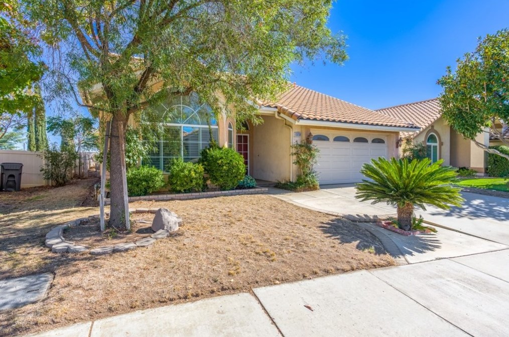 856 Bay Hill Rd, Banning CA  92220-5110 exterior