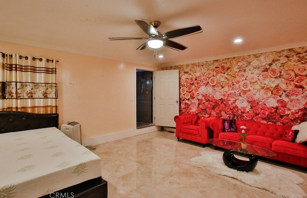 12639 Paddison Ave, Norwalk CA  90650-3052 exterior