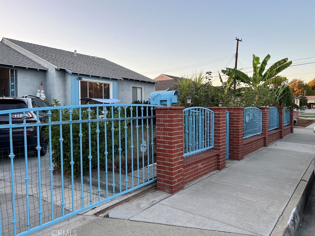 12639 Paddison Ave, Norwalk CA  90650-3052 exterior