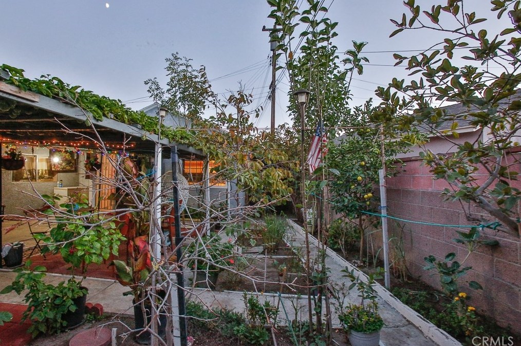 12639 Paddison Ave, Norwalk CA  90650-3052 exterior