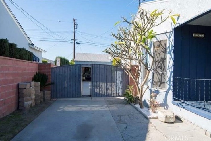 12639 Paddison Ave, Norwalk CA  90650-3052 exterior