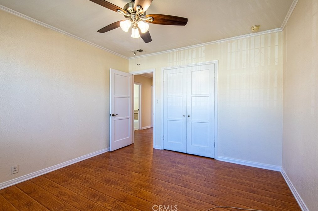 1722 108th St, Los Angeles CA  90047-4413 exterior